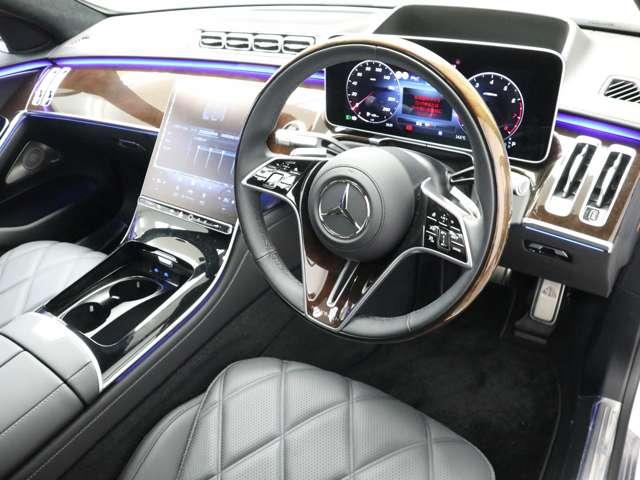Sクラス S580 4マチック ファーストクラスパッケージ 1オーナー 右H 21インチAW レーダーセーフティ 後席モニター 冷蔵庫 360°カメラ ベンチレーション アンビエント ドラレコ ブルメスタ ヘッドアップディスプレイ パフュームアトマイザー(48枚目)