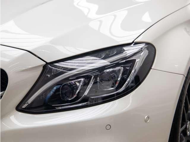 Cクラス C63 Sカブリオレ レーダーセーフティPKG エアバランスPKG Burmesterサウンド LEDインテリジェントライトシステム ブラックナッパレザーシート DINAMICAコンビハンドル シートヒーター ドラレコ E(40枚目)