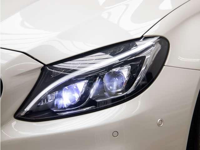 Cクラス C63 Sカブリオレ レーダーセーフティPKG エアバランスPKG Burmesterサウンド LEDインテリジェントライトシステム ブラックナッパレザーシート DINAMICAコンビハンドル シートヒーター ドラレコ E(42枚目)