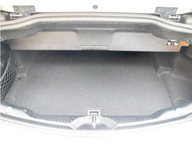 Cクラス C63 Sカブリオレ レーダーセーフティPKG エアバランスPKG Burmesterサウンド LEDインテリジェントライトシステム ブラックナッパレザーシート DINAMICAコンビハンドル シートヒーター ドラレコ E(71枚目)