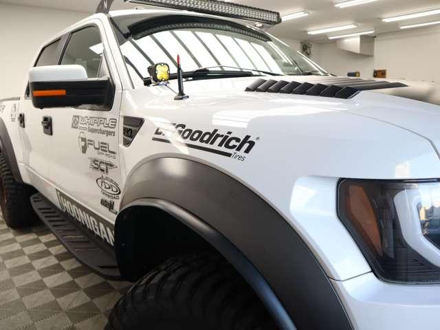 F-150 SVT ラプター フルカスタム whippleスーパーチャージャー700hpキット fabtec4インチリフトアップ iconビレットアッパーアーム fuel ZEPHYR18インチAW BFグッドリッチkm3 37×(29枚目)