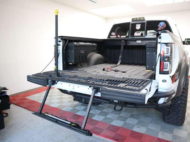 F-150 SVT ラプター フルカスタム whippleスーパーチャージャー700hpキット fabtec4インチリフトアップ iconビレットアッパーアーム fuel ZEPHYR18インチAW BFグッドリッチkm3 37×(50枚目)