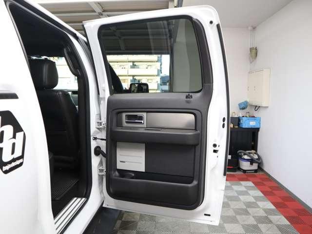 F-150 SVT ラプター フルカスタム whippleスーパーチャージャー700hpキット fabtec4インチリフトアップ iconビレットアッパーアーム fuel ZEPHYR18インチAW BFグッドリッチkm3 37×(79枚目)