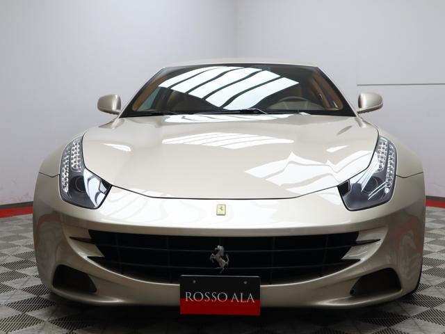 ＦＦ Ｆ１　ＤＣＴ　４ＷＤ　Ｖ１２　可変ブリリアントマフラー純正有　タンカラー革シート　パワーシート　ナビ　バックカメラ　パークセンサー　カーボンセラミックブレーキ　２０インチ鍛造ホイール　プロテクションフィルム（65枚目）