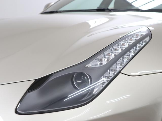 ＦＦ Ｆ１　ＤＣＴ　４ＷＤ　Ｖ１２　可変ブリリアントマフラー純正有　タンカラー革シート　パワーシート　ナビ　バックカメラ　パークセンサー　カーボンセラミックブレーキ　２０インチ鍛造ホイール　プロテクションフィルム（71枚目）