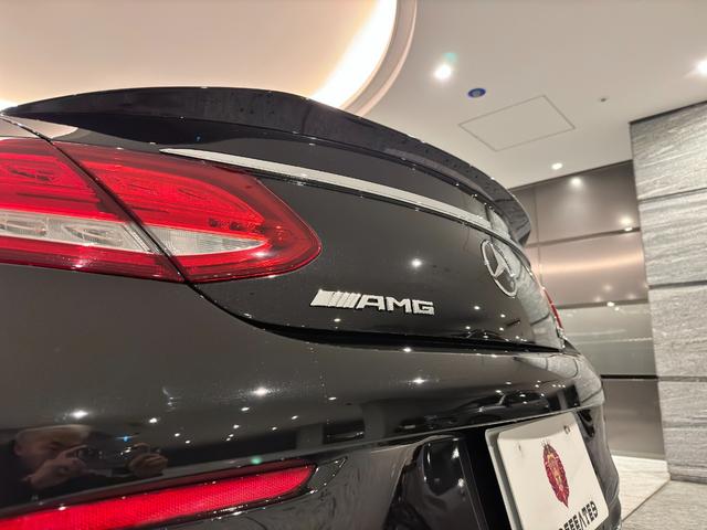 ＡＭＧ　Ｃ４３　４ＭＡＴＩＣ　カブリオレ／エアスカーフ　車検Ｒ８年２月／赤革／赤幌／エアスカーフ／ナビ／ＥＴＣ／Ｂカメラ／Ｂｌｕｅｔｏｏｔｈ／ブルメスターＳ／ＡＭＧスポーツサス／スポーツＥＸ／ＡＭＧ専用エアロ＆１９インチＡＷ／ＡＭＧキャップ／ＬＥＤライト(21枚目)