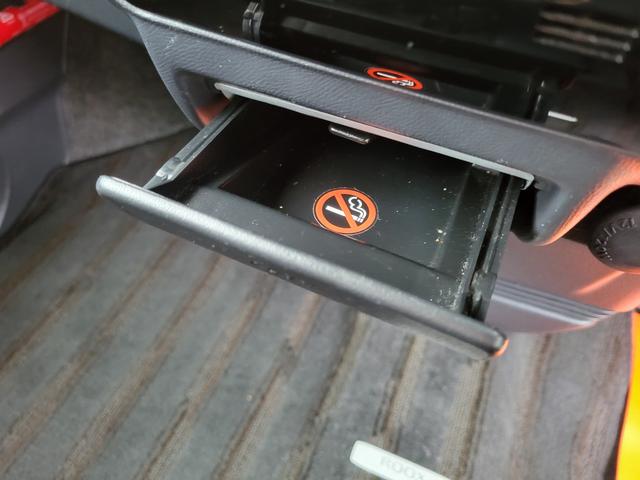 ルークス ハイウェイスター　禁煙車　ナビ　フルセグテレビ　ＥＴＣ　片側パワースライドドア　ＨＩＤヘッドライト　純正アルミ　スマーキー２個　車検９年１０月迄　ボディはっ水ガラスコート施工済（25枚目）