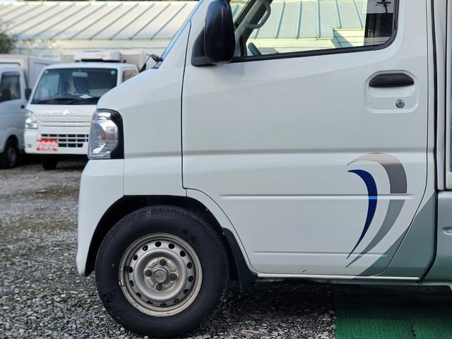 NT100クリッパートラック  インディ727 キャンピング オートマチック ポータブルナビ バックカメラ ETC ドライブレコーダー 乗車定員4人就寝4人 ポップアップルーフ FFヒーター インバーター 12ヶ月走行距離無制限保証(41枚目)