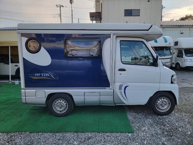 NT100クリッパートラック  インディ727 キャンピング オートマチック ポータブルナビ バックカメラ ETC ドライブレコーダー 乗車定員4人就寝4人 ポップアップルーフ FFヒーター インバーター 12ヶ月走行距離無制限保証(48枚目)