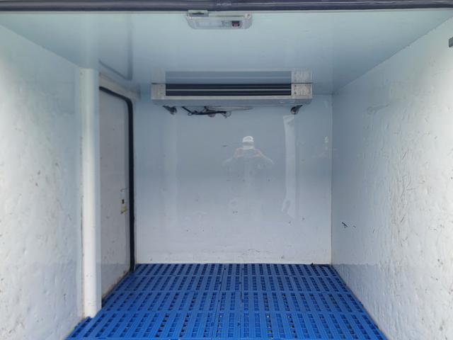 冷蔵冷凍車　中温ー５℃設定　２コンプレッサー　菱重コールドチェーン製造　オートマチック　タイミングチェーン　走行１５０９００ｋｍ　車検整備２年付き