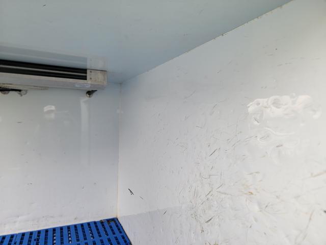 冷蔵冷凍車　中温ー５℃設定　２コンプレッサー　菱重コールドチェーン製造　オートマチック　タイミングチェーン　走行１５０９００ｋｍ　車検整備２年付き