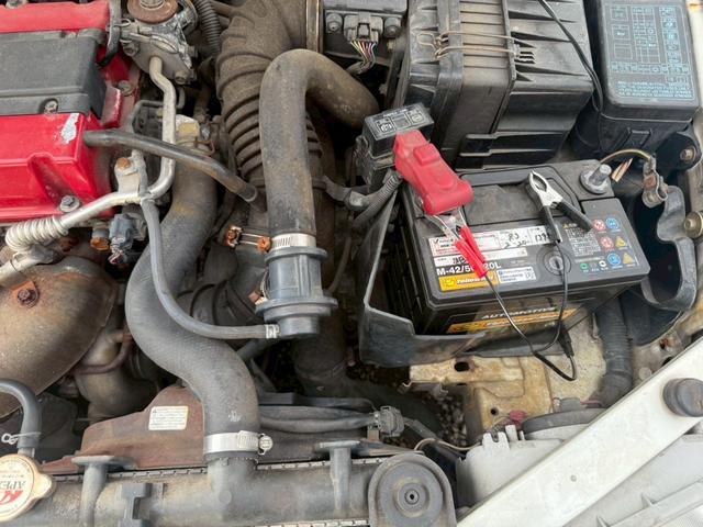 ランサー ＧＳＲエボリューションＩＶ　５速ＭＴ　純正サンルーフ　タワーバー　ターボ（22枚目）