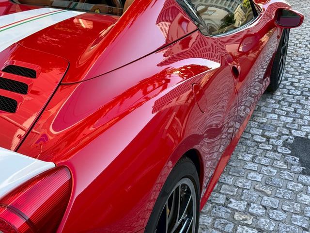 ４５８スパイダー ベースグレード　カーボンＬＥＤステアリング　フロントリフター　バックカメラ　ＢＢＳアルミホイール　パワーシート　イエローレブカウンター（22枚目）