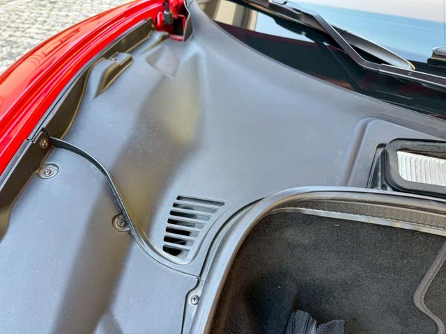 ４５８スパイダー ベースグレード　カーボンＬＥＤステアリング　フロントリフター　バックカメラ　ＢＢＳアルミホイール　パワーシート　イエローレブカウンター（30枚目）