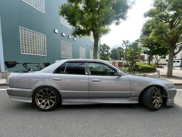 スカイライン ２５ＧＴターボ　純正５速　ＨＫＳＧＴ２５３０タービン　ロールケージ　社外ＥＣＵ　機械式ＬＳＤ　車高調　Ｒフェイス（15枚目）