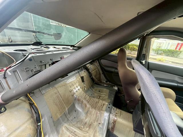 スカイライン ２５ＧＴターボ　純正５速　ＨＫＳＧＴ２５３０タービン　ロールケージ　社外ＥＣＵ　機械式ＬＳＤ　車高調　Ｒフェイス（33枚目）