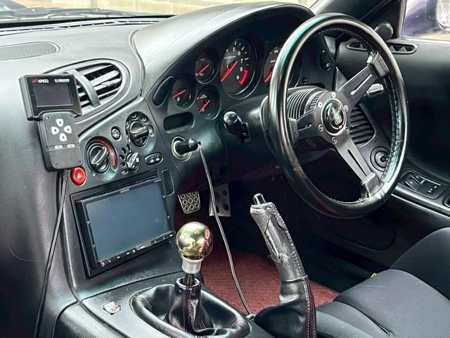ＲＸ－７ タイプＲＢバサースト　純正５速　前置きＩＣ　社外ラジエター　パワーＦＣ　車高調（25枚目）