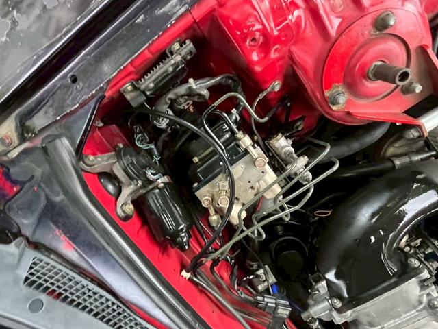 ＲＸ－７ タイプＲＢバサースト　純正５速　前置きＩＣ　社外ラジエター　パワーＦＣ　車高調（40枚目）