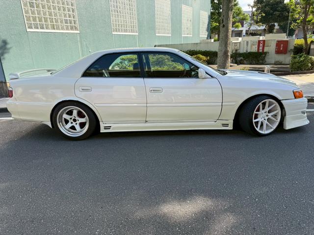 TOYOTA CHASER TOURER V