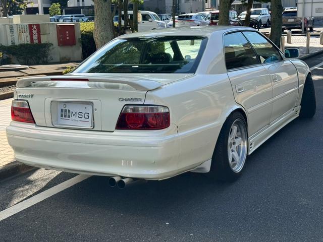 TOYOTA CHASER TOURER V