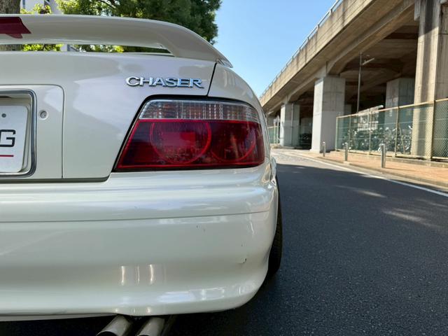 TOYOTA CHASER TOURER V