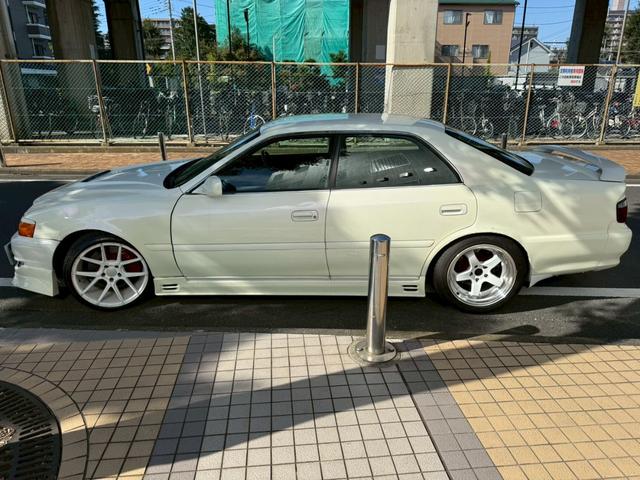 TOYOTA CHASER TOURER V