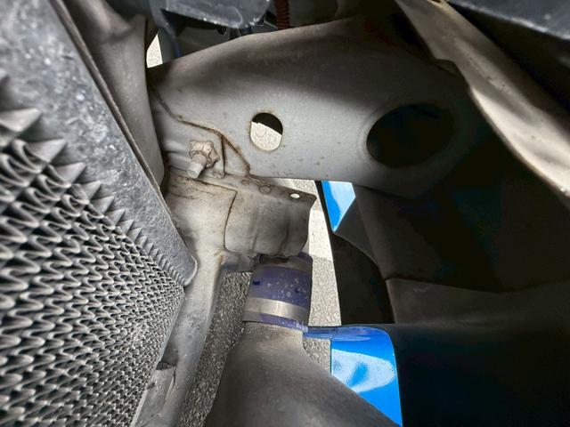 ローレル クラブＳ　メダリスト仕様　ＲＢ２５ＤＥＴ載せ替え　５速公認　フルエアロ　オールペン　エアクリ　社外タービン　車高調　社外マフラー　ＥＴＣ　３連追加メーター　ブースト計　レーダー探知機（55枚目）