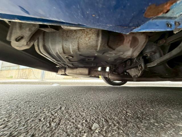 ローレル クラブＳ　メダリスト仕様　ＲＢ２５ＤＥＴ載せ替え　５速公認　フルエアロ　オールペン　エアクリ　社外タービン　車高調　社外マフラー　ＥＴＣ　３連追加メーター　ブースト計　レーダー探知機（72枚目）