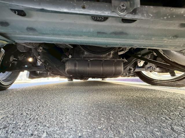 プログレ ＮＣ２５０　ウォールナットパッケージ　４ＡＴ→５ＭＴ公認　トラストタービン　車高調　社外アーム　前置きＩＣ　社外マフラー　追加メーター　オールペン（26枚目）