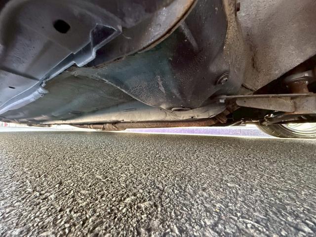 プログレ ＮＣ２５０　ウォールナットパッケージ　４ＡＴ→５ＭＴ公認　トラストタービン　車高調　社外アーム　前置きＩＣ　社外マフラー　追加メーター　オールペン（29枚目）