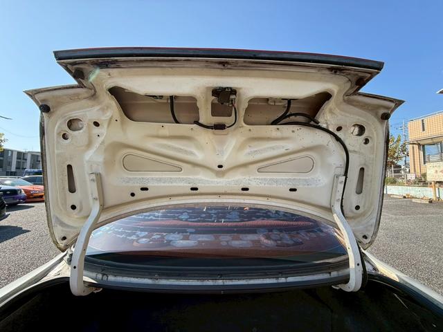 シルビア Ｋ’ｓ　純正５速　社外マフラー　車高調　ｓｐａｒｃｏステアリング　カロッツェリアナビ　ＥＴＣ　ダッシュボードカバー　エアクリ（33枚目）