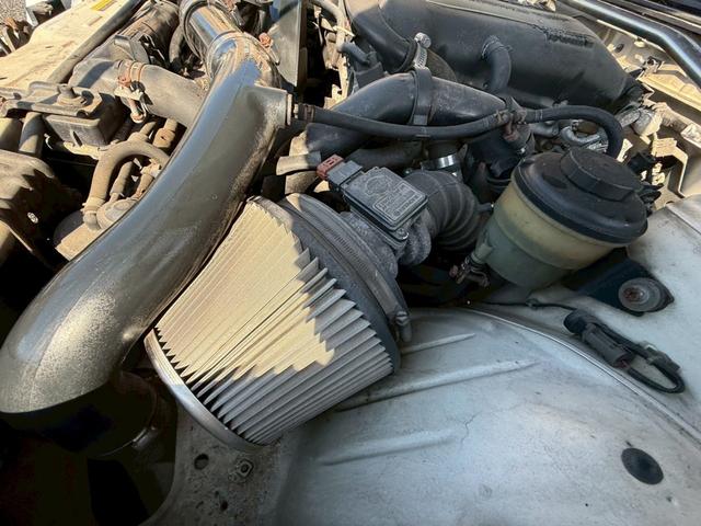 シルビア Ｋ’ｓ　純正５速　社外マフラー　車高調　ｓｐａｒｃｏステアリング　カロッツェリアナビ　ＥＴＣ　ダッシュボードカバー　エアクリ（46枚目）