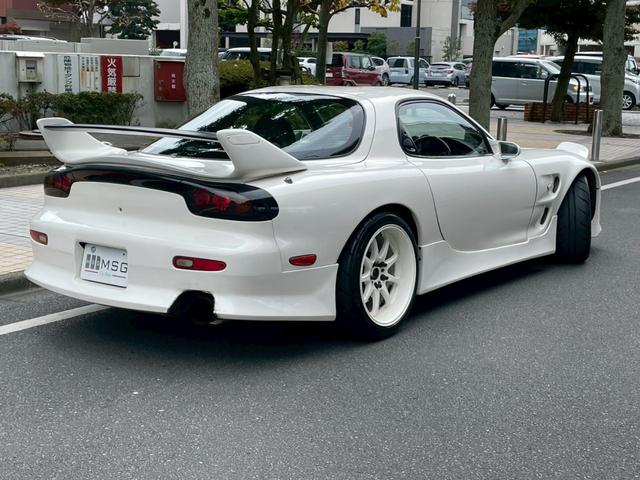 ＲＸ－７ タイプＲＢ　ＰｏｗｅｒＦＣ　Ｖマウント　社外マフラー　車高調　フルエアロ（10枚目）