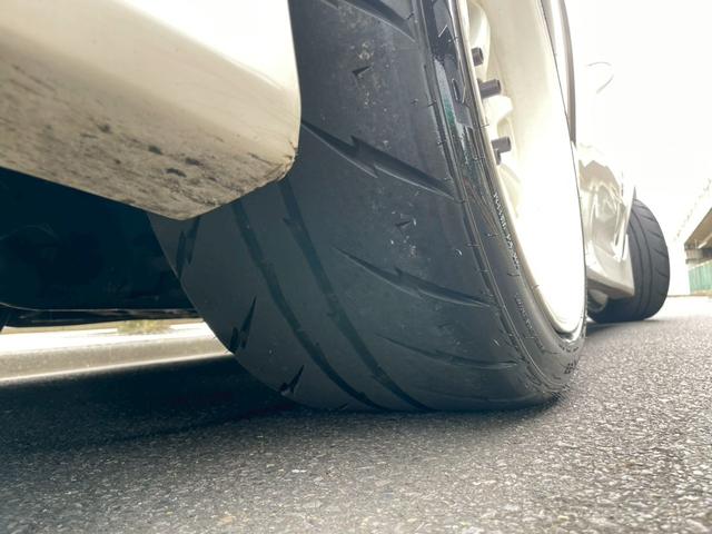 ＲＸ－７ タイプＲＢ　ＰｏｗｅｒＦＣ　Ｖマウント　社外マフラー　車高調　フルエアロ（26枚目）