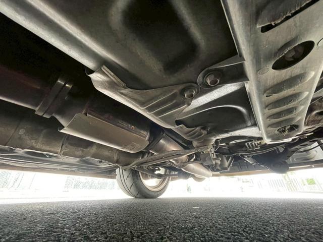 ＲＸ－７ タイプＲＢ　ＰｏｗｅｒＦＣ　Ｖマウント　社外マフラー　車高調　フルエアロ（41枚目）