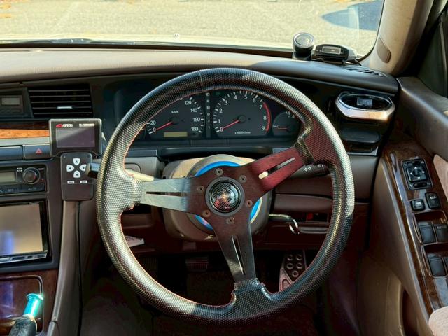 ローレル ２５メダリストプレミアターボ　メダリストベース　５速公認　ＲＢ２５ＤＥＴ公認　機械式ＬＳＤ　パワーＦＣ　社外エアロ　延長ロアアーム（23枚目）