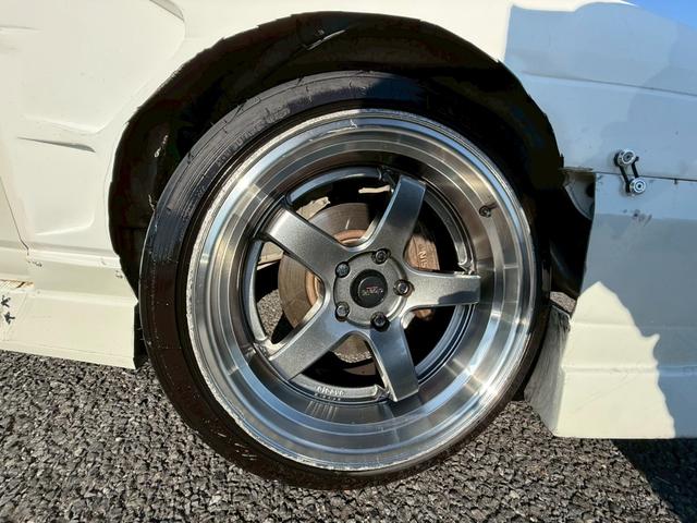 ローレル ２５メダリストプレミアターボ　メダリストベース　５速公認　ＲＢ２５ＤＥＴ公認　機械式ＬＳＤ　パワーＦＣ　社外エアロ　延長ロアアーム（60枚目）