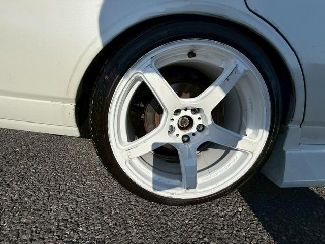 ローレル ２５メダリストプレミアターボ　メダリストベース　５速公認　ＲＢ２５ＤＥＴ公認　機械式ＬＳＤ　パワーＦＣ　社外エアロ　延長ロアアーム（62枚目）