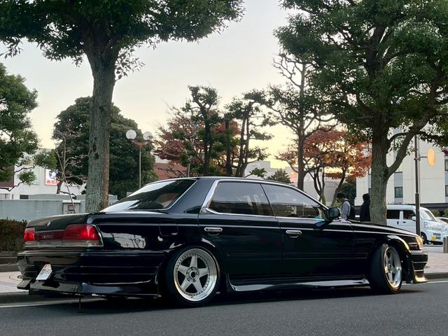 ローレル メダリスト　ターボ　５速公認　Ｒ３２タービン　ブーストアップ　純正書き換えＥＣＵ　機械式ＬＳＤ　６点式ロールケージ（22枚目）