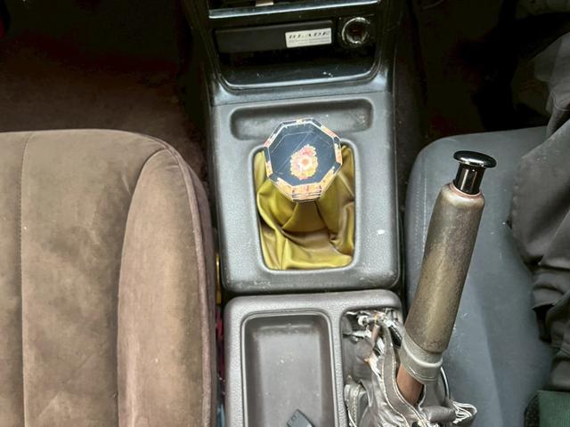 ローレル メダリスト　ターボ　５速公認　Ｒ３２タービン　ブーストアップ　純正書き換えＥＣＵ　機械式ＬＳＤ　６点式ロールケージ（28枚目）