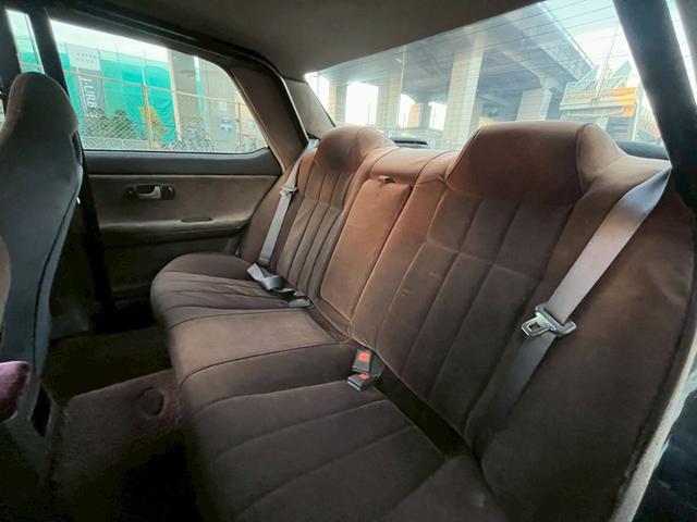 ローレル メダリスト　ターボ　５速公認　Ｒ３２タービン　ブーストアップ　純正書き換えＥＣＵ　機械式ＬＳＤ　６点式ロールケージ（35枚目）