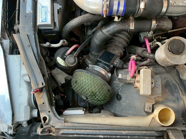 ローレル メダリスト　ターボ　５速公認　Ｒ３２タービン　ブーストアップ　純正書き換えＥＣＵ　機械式ＬＳＤ　６点式ロールケージ（42枚目）