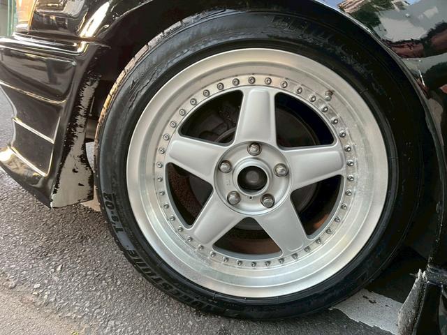 ローレル メダリスト　ターボ　５速公認　Ｒ３２タービン　ブーストアップ　純正書き換えＥＣＵ　機械式ＬＳＤ　６点式ロールケージ（68枚目）