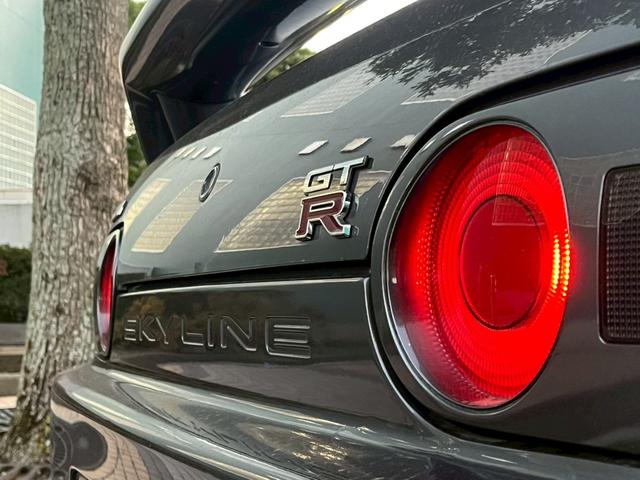 スカイライン ＧＴ－Ｒ　ＲＢ２６ＤＥＴＴ　ＦＵＪＩＴＳＵＢＯフロントパイプ　社外マフラー　Ｒ３５コイル流用　ＢＲＩＤＥセミバケ（24枚目）