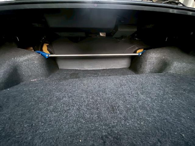 スカイライン ＧＴ－Ｒ　ＲＢ２６ＤＥＴＴ　ＦＵＪＩＴＳＵＢＯフロントパイプ　社外マフラー　Ｒ３５コイル流用　ＢＲＩＤＥセミバケ（33枚目）