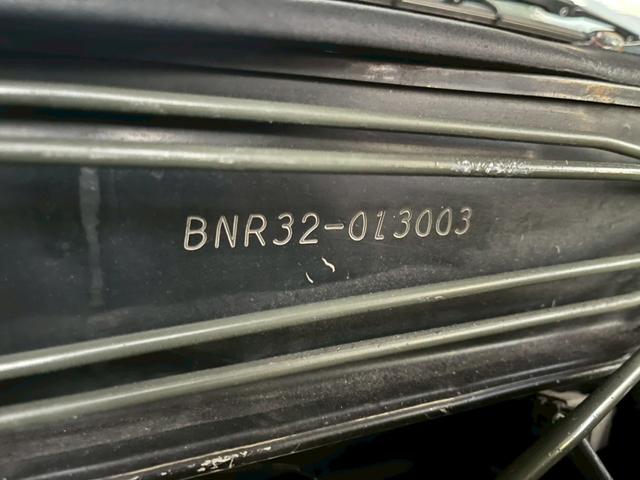 スカイライン ＧＴ－Ｒ　ＲＢ２６ＤＥＴＴ　ＦＵＪＩＴＳＵＢＯフロントパイプ　社外マフラー　Ｒ３５コイル流用　ＢＲＩＤＥセミバケ（46枚目）