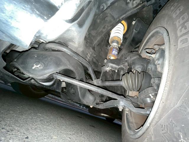 スカイライン ＧＴ－Ｒ　ＲＢ２６ＤＥＴＴ　ＦＵＪＩＴＳＵＢＯフロントパイプ　社外マフラー　Ｒ３５コイル流用　ＢＲＩＤＥセミバケ（66枚目）