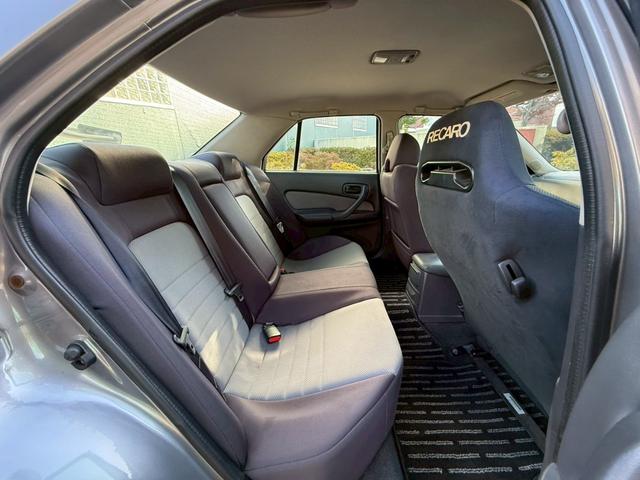 スカイライン 25GT-Xターボ 純正5速 URASフルエアロ 社外マフラー 車高調 RECAROシート(32枚目)