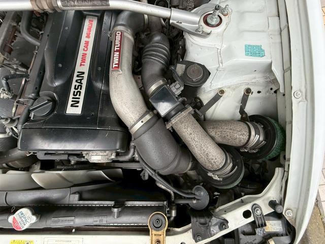 スカイライン GT-R 社外マフラー エアクリ BLTZ車高調 ナルディステアリング インパネカーボンパネル レカロセミバケ RAYSホイール18インチ(49枚目)