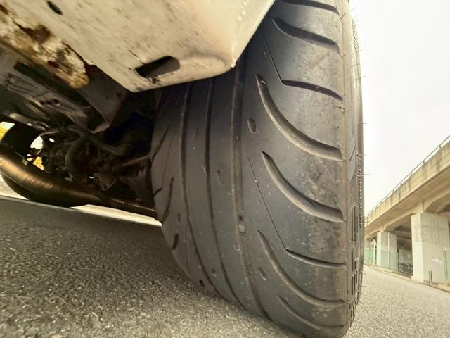 スカイライン GT-R 社外マフラー エアクリ BLTZ車高調 ナルディステアリング インパネカーボンパネル レカロセミバケ RAYSホイール18インチ(62枚目)